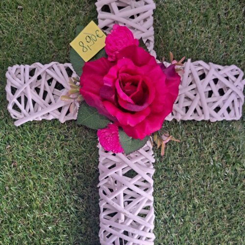 Ikebana na hrob - kríž ružový