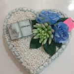 Ikebana na hrob - srdce modré Chýbaš nám